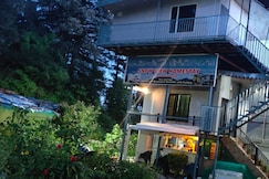 snow view home, Nainital