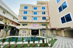 V Hotel The Grand Shoba@ Delhi Airport, Delhi