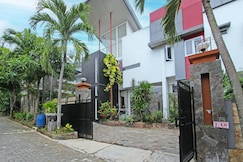 Capital O 91665 D'prof Exclusive Guesthouse, Kota Semarang