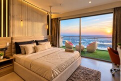 Supernova Heights  (Luxury Stay), Noida