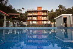 Lake Paradise Resort, Wayanad