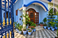 Elegant villa 4BHK in Dehradun by homeyhuts, Dehradun