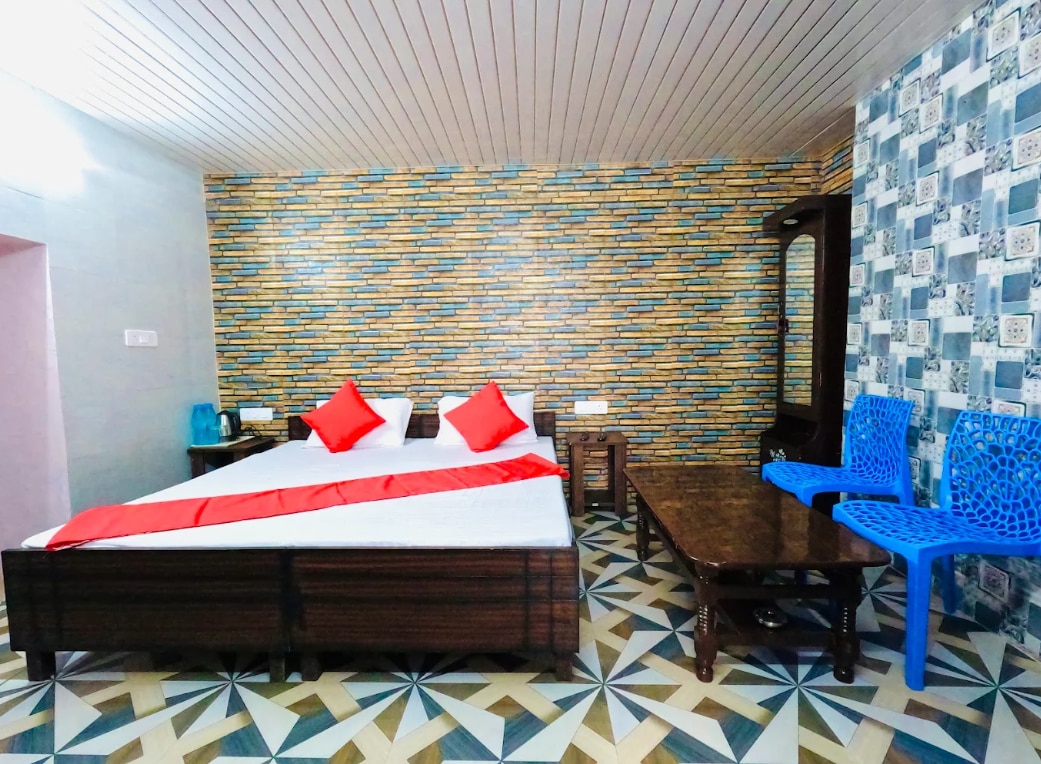 The Heritage jasmine lodge Bed and Breakfat - Tap to explore photos