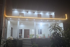 Raas Kunj, Lucknow