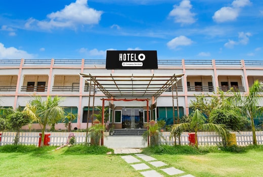 Hotel O Rajaram Singh Blessing Garden And Hotel