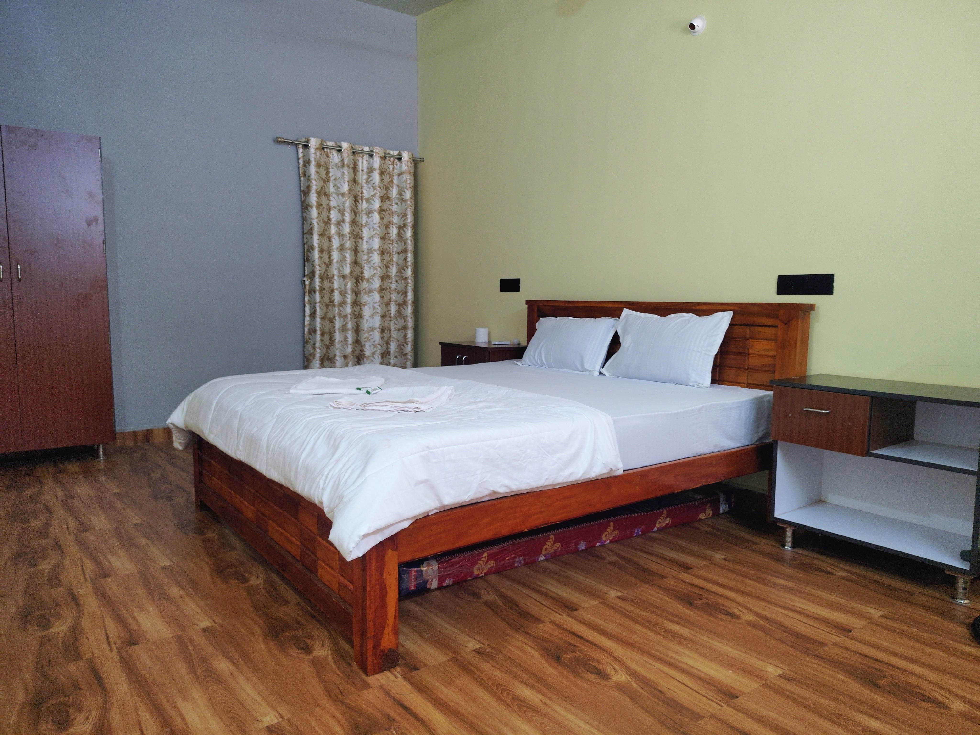 Hasini riverside retreat - Tap to explore photos