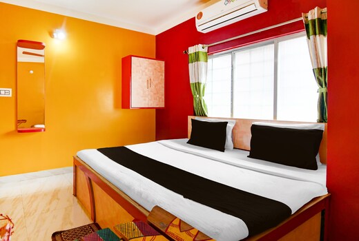 Hotel O Bolpur Central Railway Junction Formerly Home Stay World