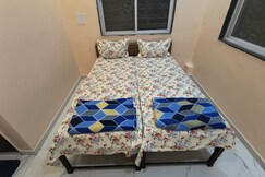 1B FR2 Brahmachaitanya Homestay Nr Railwy Station, Pandharpur