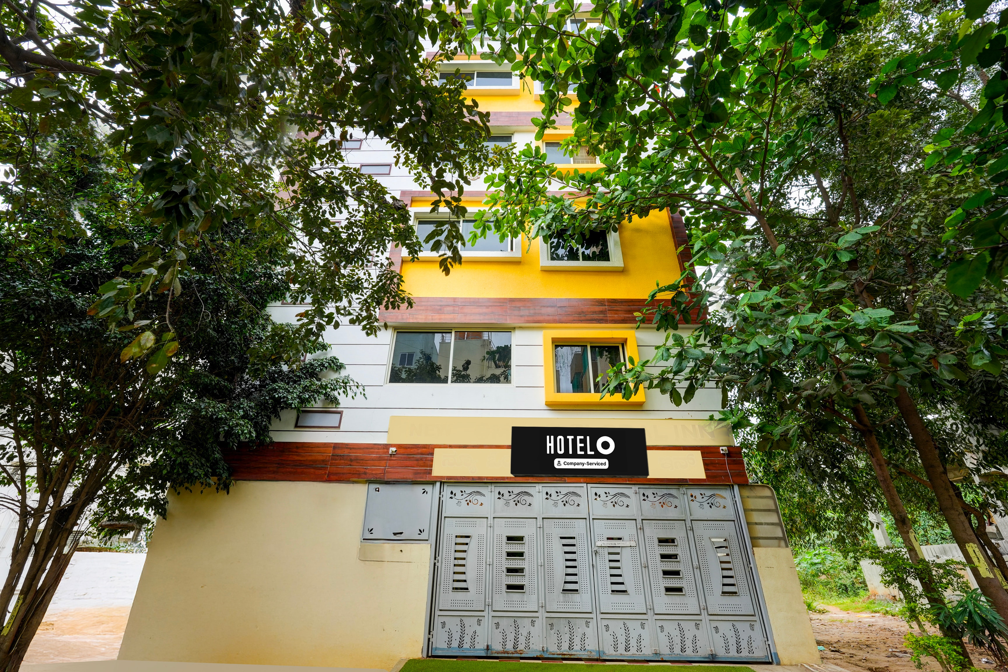 Super Hotel O Ganakkal Near BGS Hospital Junction formerly Omkar Global Inn - Tap to explore photos