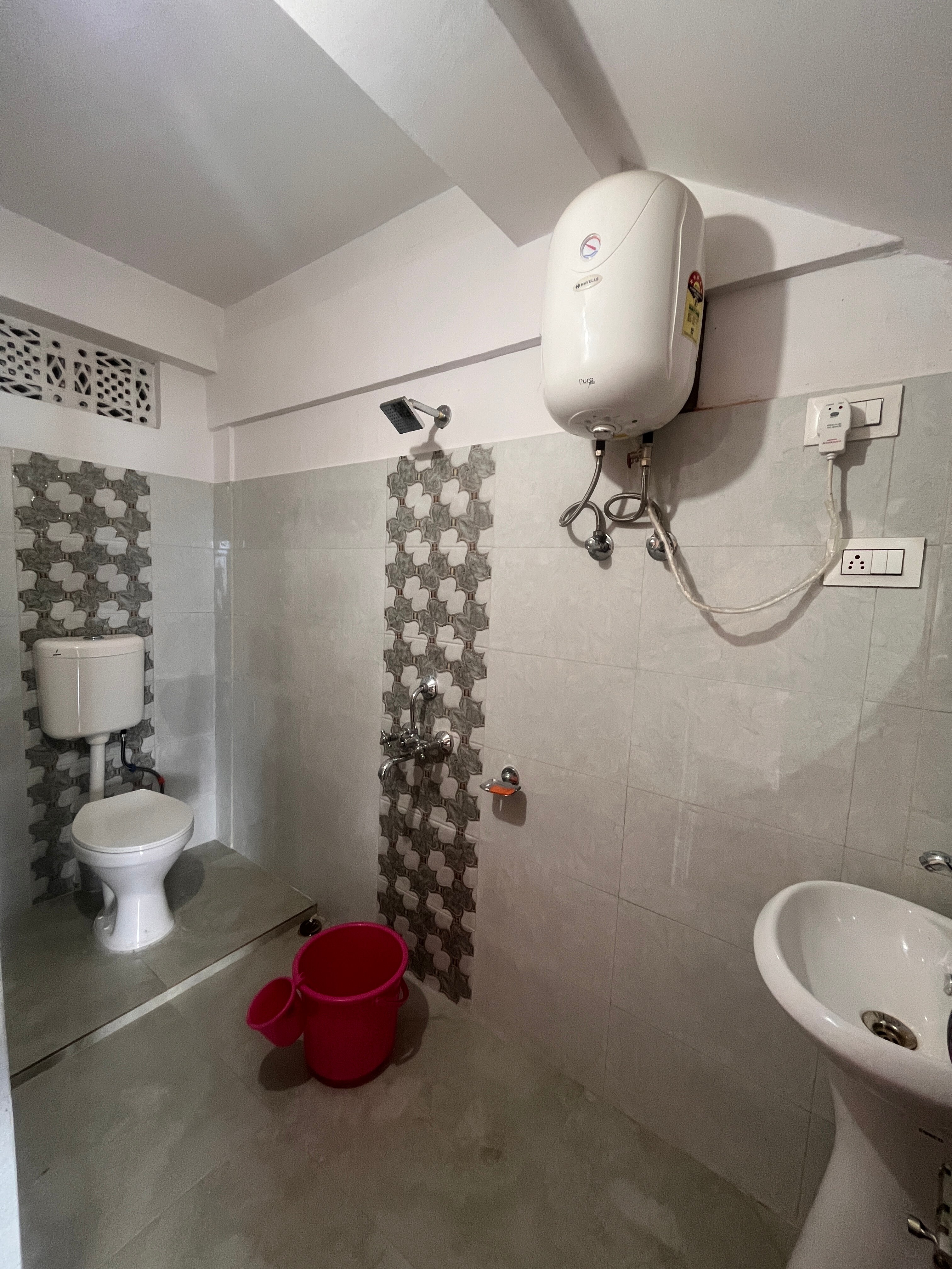 Atithi Homestay - Tap to explore photos