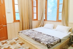 Rajat Homestay, Nermand
