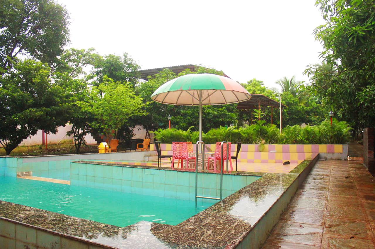 KD AAMRAI FARM HOUSE TITWALA - Tap to explore photos