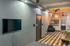 Leafyinn Chic Studio, Delhi