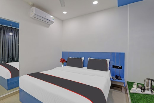 Collection O Leo Palace