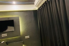 Castle Stay, Lucknow