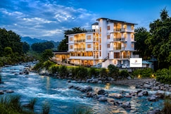 Hotel River Retreat - Near Dharamshala Airport, Dharamshala