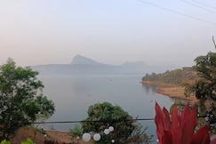 Elegance Feat Pawna, 15 km from Lonavala Railway Station by Prospera Hospitality Pvt. Ltd., Lonavala