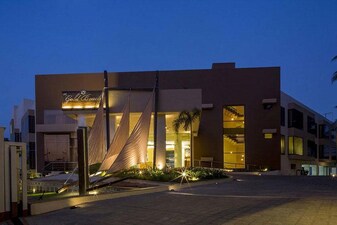 The Gold Beach Resort