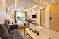 Aurelis Hotel by RMR Opp Yashobhoomi, Delhi