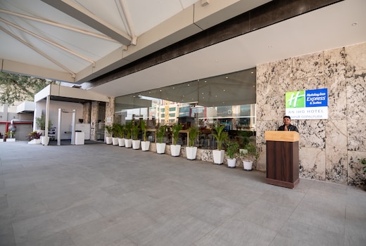 Holiday Inn Express and Suites Jaipur Gopalpura