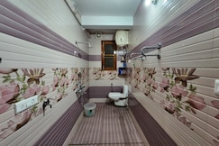 Gulmohar Valley View Homestay, Shimla