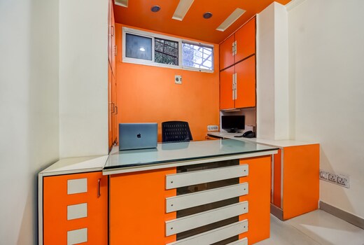 Super Hotel O Rashika Palace