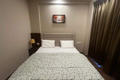 CozyCube Modern Studio, Greater Noida