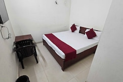 Hotel O by OYO golden blue, Dadri