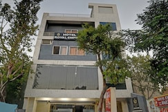 Hotel Royal Empire, Indore