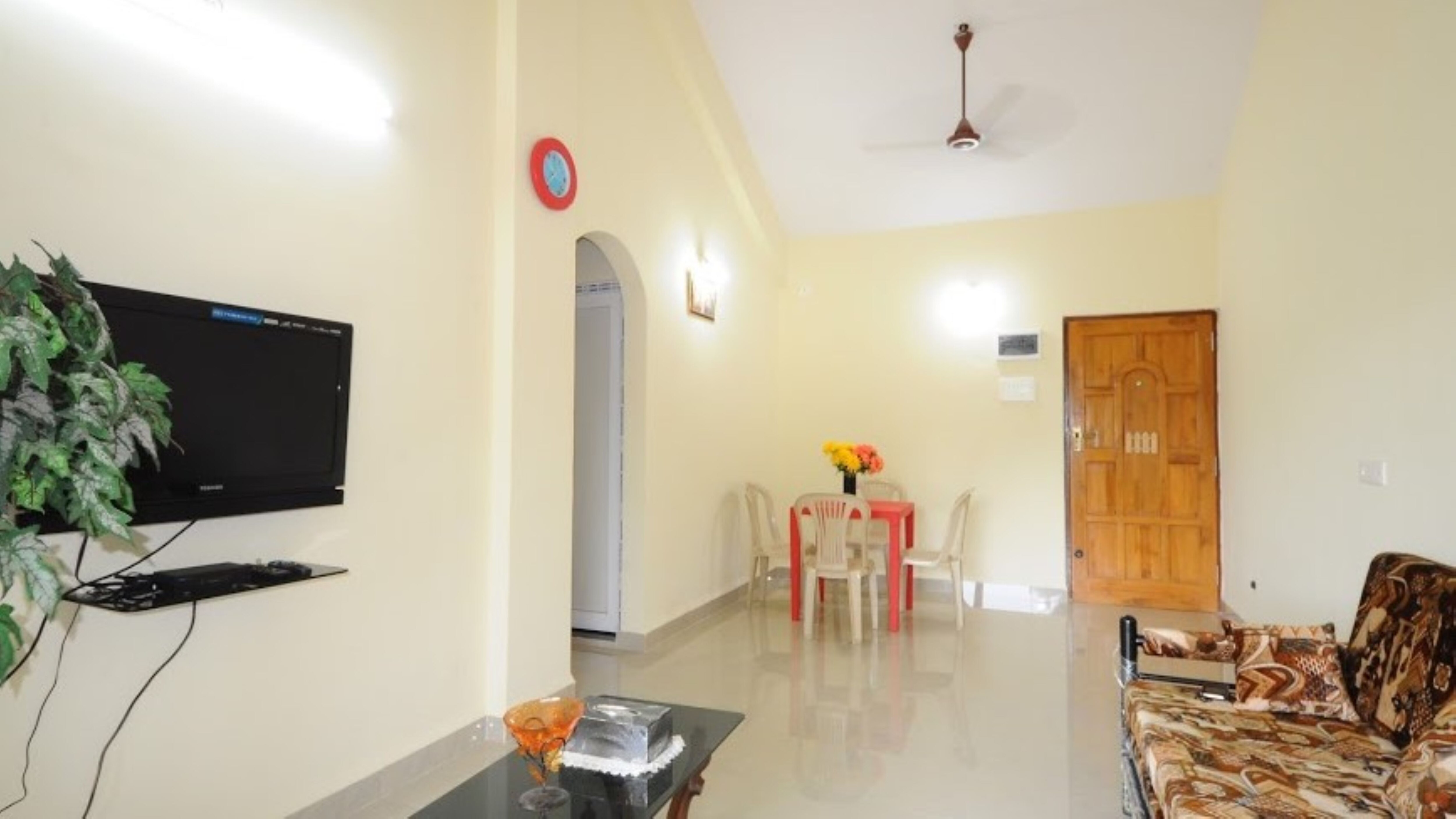 Chris 2 Bedroom Suite Benaulim - Tap to explore photos