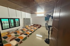 Ocean Pearl Rooms & Dorms, Kodungallur