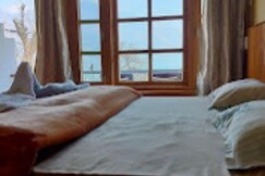 Castle View Retreat, Manali