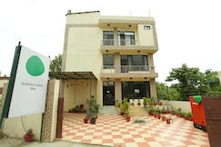 Queens Pearl Inn , Dehradun