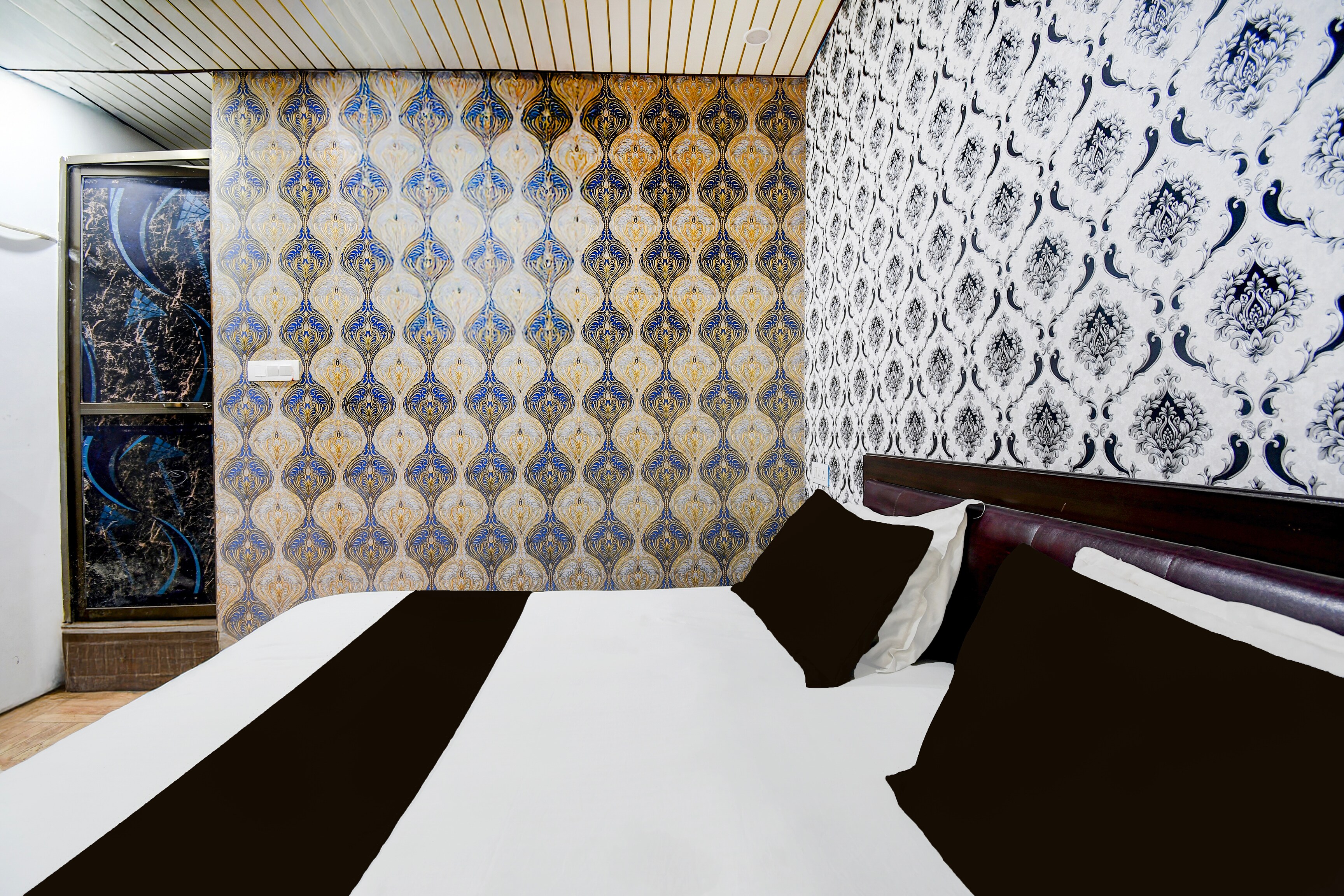 Flagship Mayur Residency - Tap to explore photos