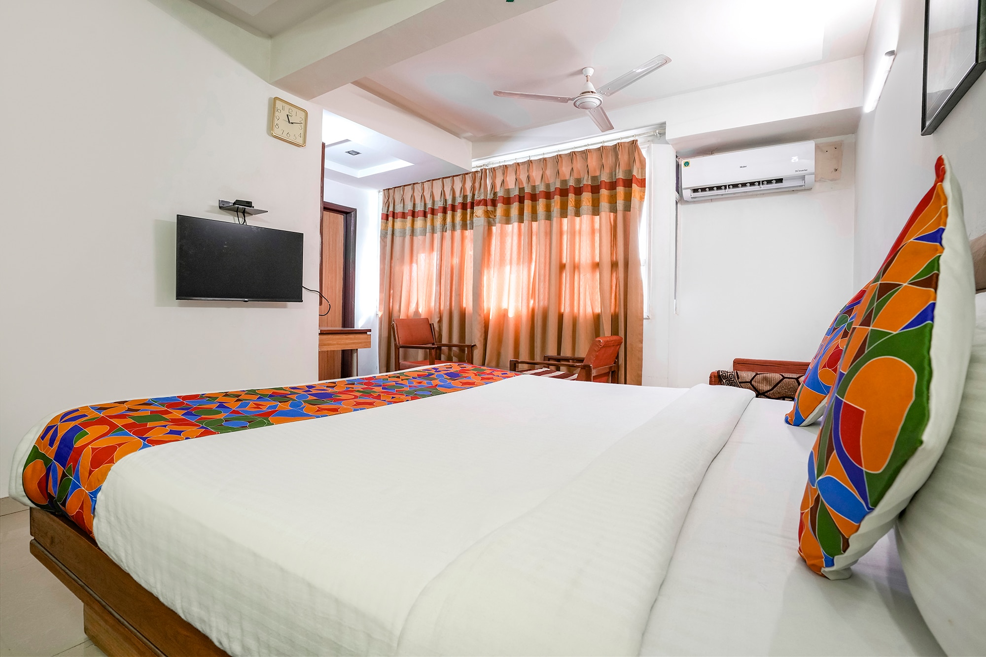 Hotel Shanti Sadan - Tap to explore photos