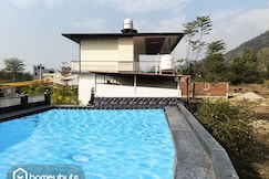 369 Farm Stay Villa - A Serene Mountain Retreat Dehradun By Homeyhuts, Dehradun