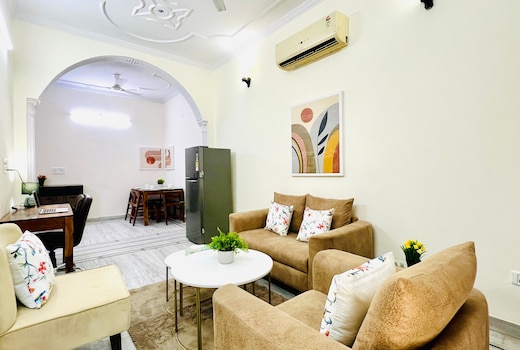 BluO Modern 1BHK Rohini - Parking , Balcony