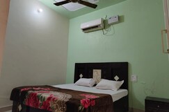 Hotel Dream, Sonipat