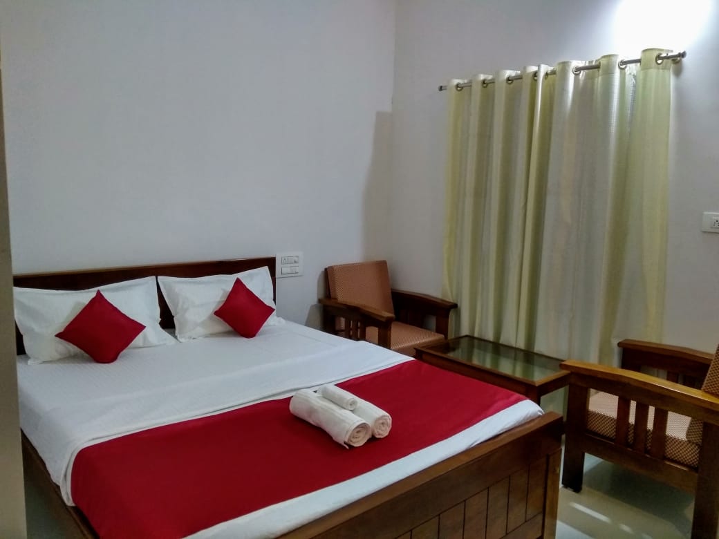Coorg lamp home stay - Tap to explore photos