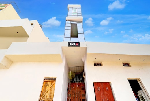 Super Hotel O B.G.P.G House