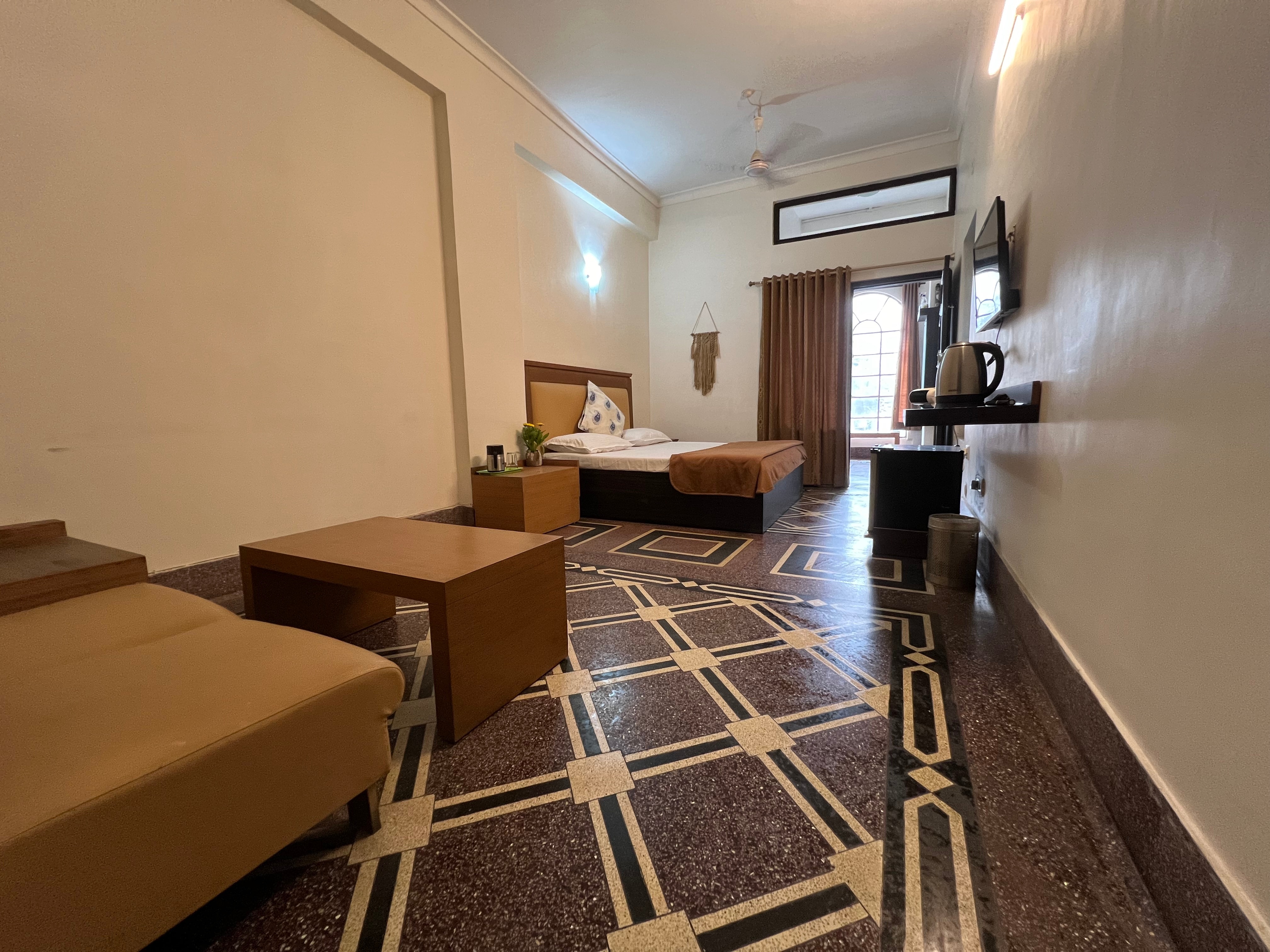 hpj Living Homestay - Tap to explore photos