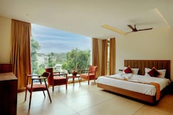 Bluemist Resorts, Chalakudy