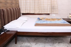 Hotel Arunya, Moradabad