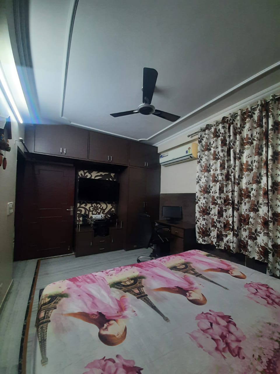 Pratvik's Home- A Fully Furnished 3 BHK Flat - Tap to explore photos