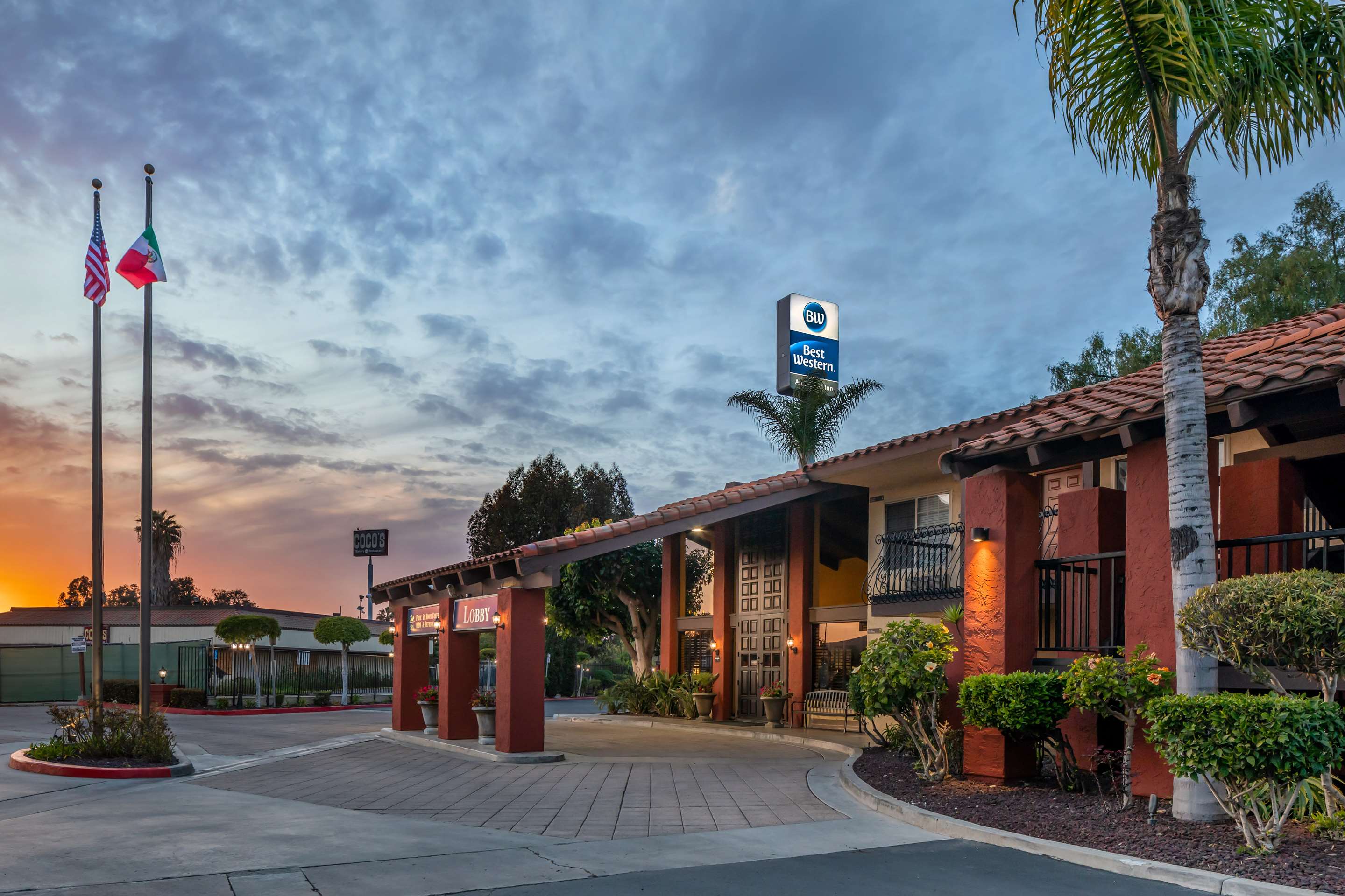 Best Western Americana Inn - Tap to explore photos