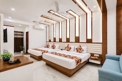 The Hindustan international, Delhi