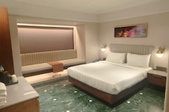 Sai Leela Hotel, Mumbai