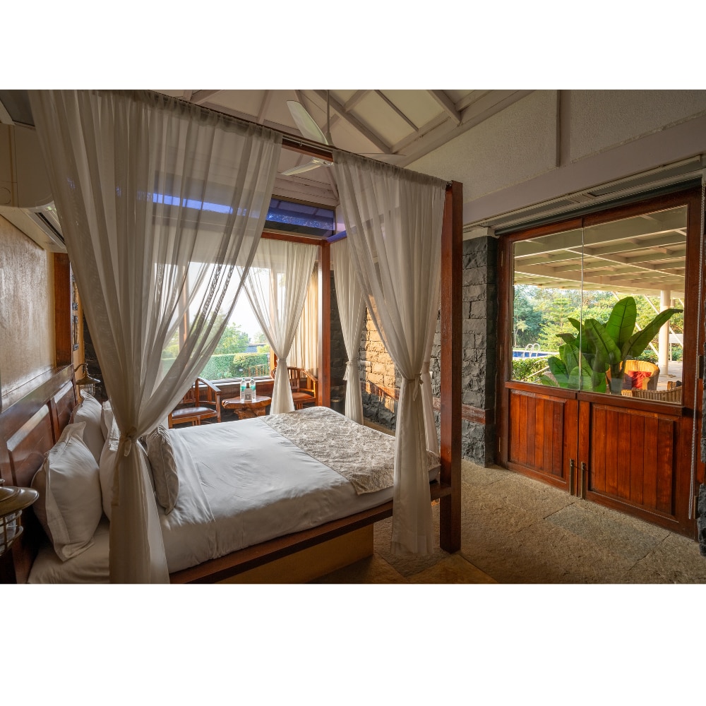 Garden View Room 1