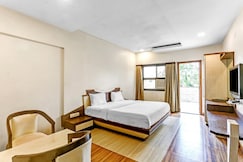 Praveen International Hotel, Ulhasnagar
