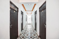 Hotel O RAJ MAHAL HOTEL & RESTUARANT, Soraon